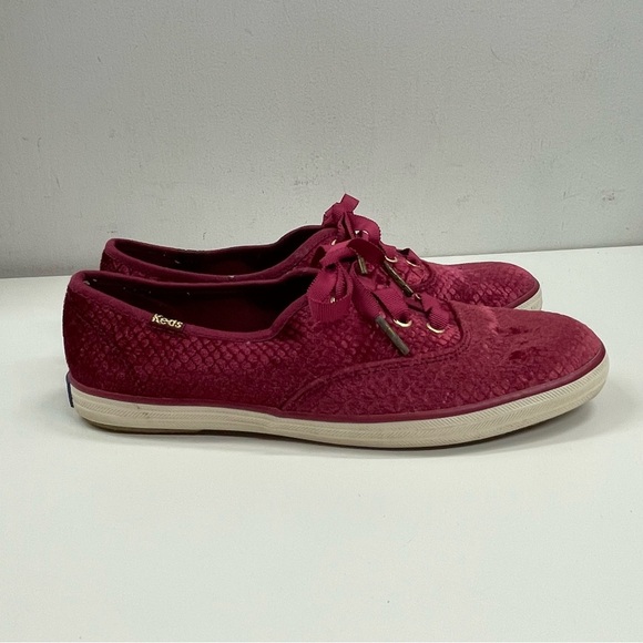 New Keds Champion Velvet in Burgundy Size 7.5 - Picture 4 of 9